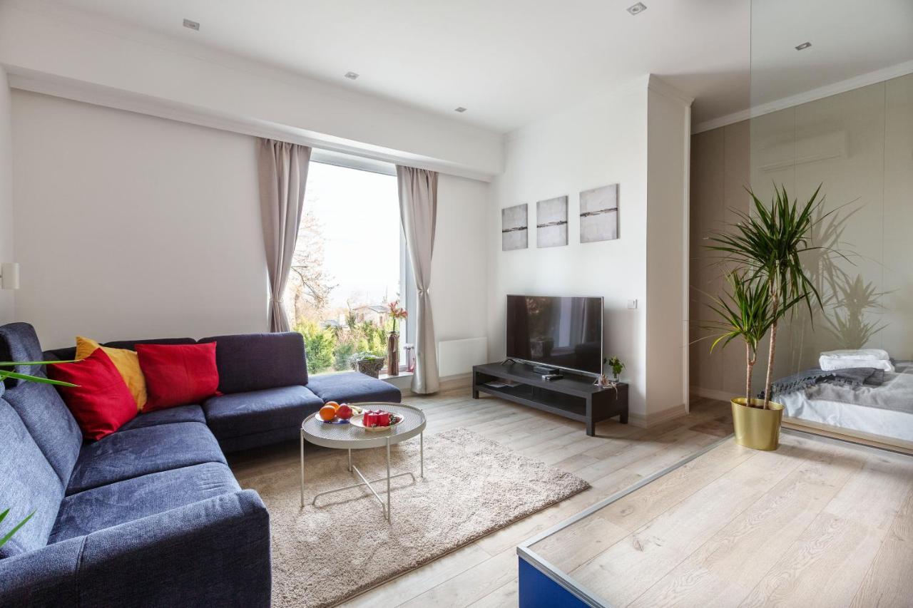 Appartement Panoramic Comfort In The Luxurious District!